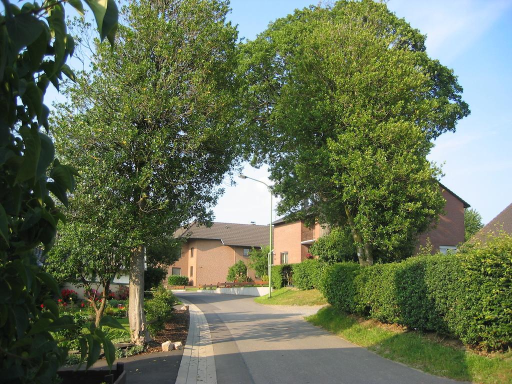 Ferienwohnung Roeben Simmerath Exterior photo
